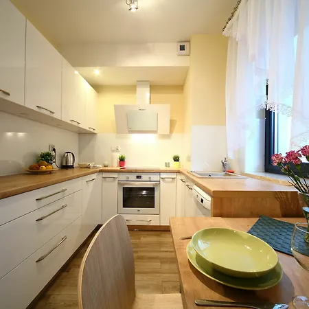 Friendhouse - Kazimierz Apartment Krakow